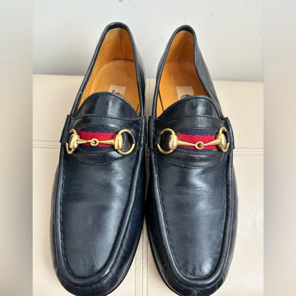Vintage Gucci Gold Horse-bit Navy Blue Leather Loafers With Red Stripes Size 42S